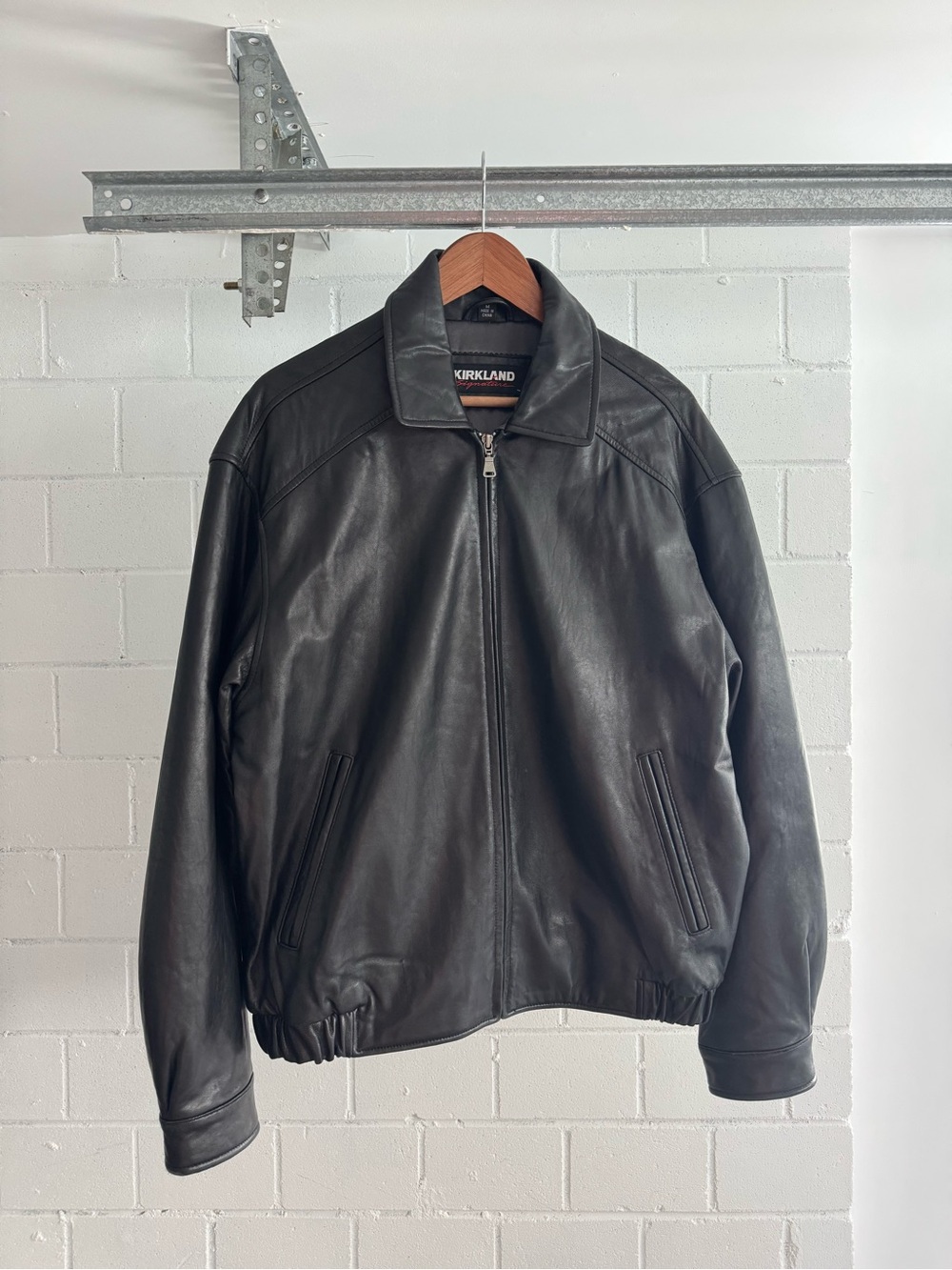 Vintage Black Leather Bomber Jacket